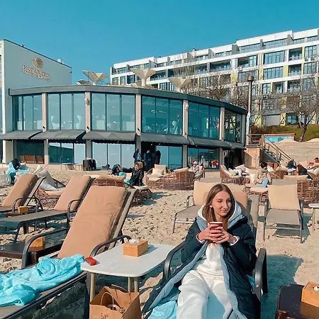 Апартаменты У Моря Magnit Первая Линия Odesa Exterior photo