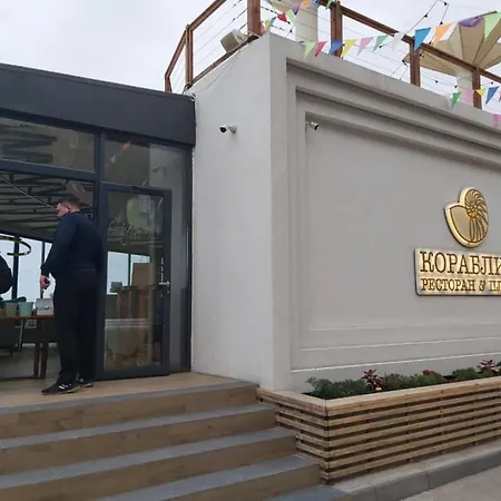 Апартаменты У Моря Magnit Первая Линия Odesa Exterior photo